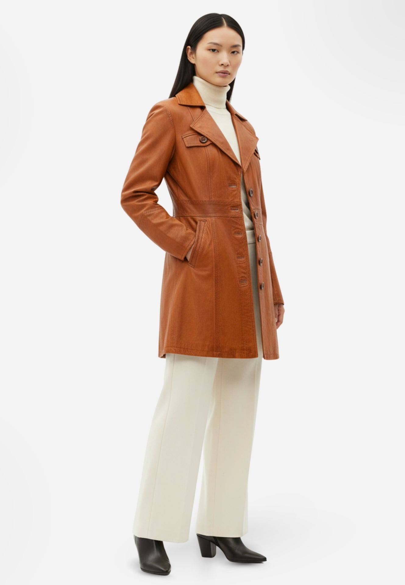 Lucy Kurzmantel mit Knopfleiste und Reverskragen