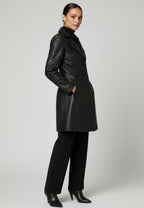 Lucy Kurzmantel mit Knopfleiste und Reverskragen