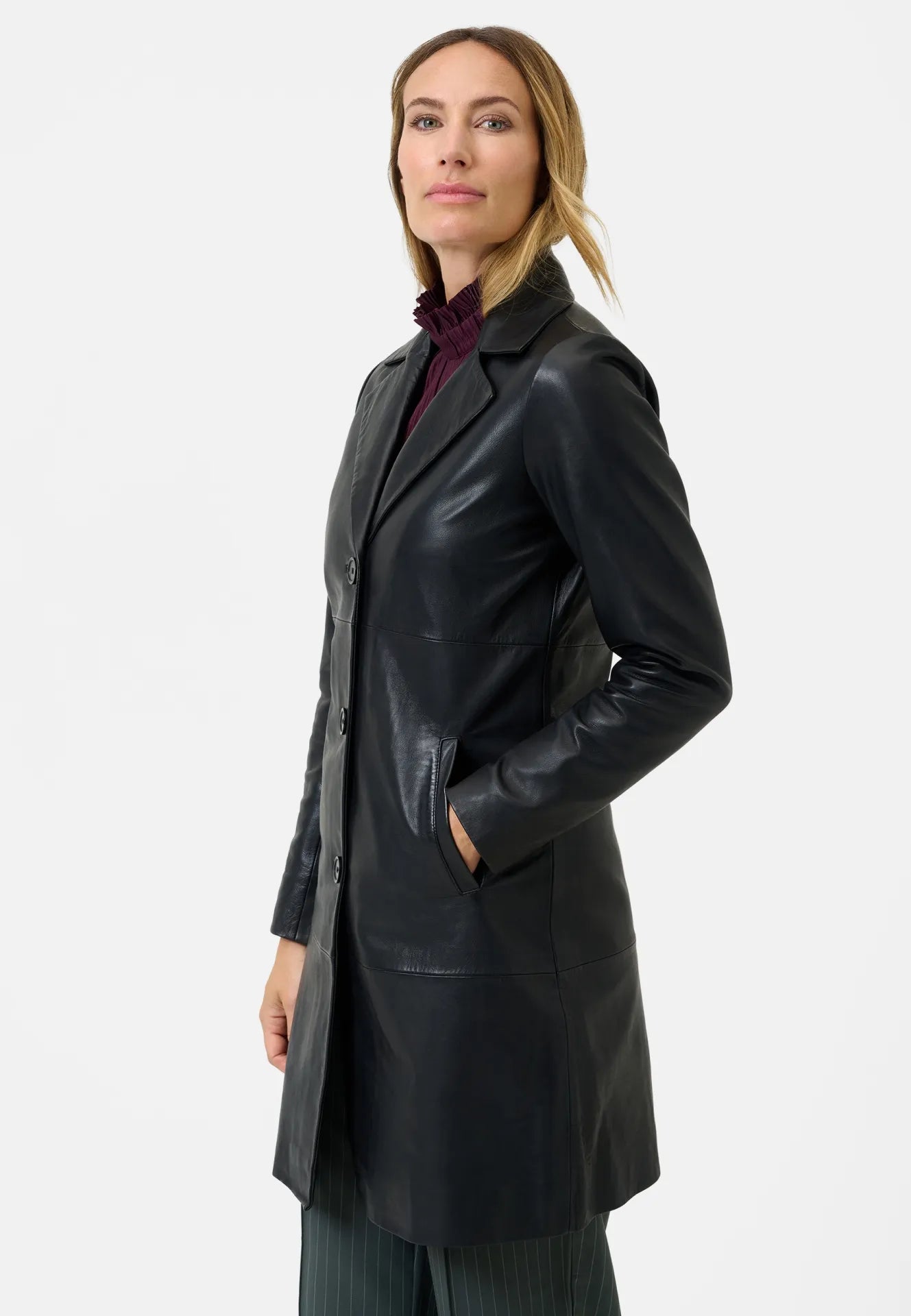 Marzia klassischer Ledermantel mit Knopfverschluss
